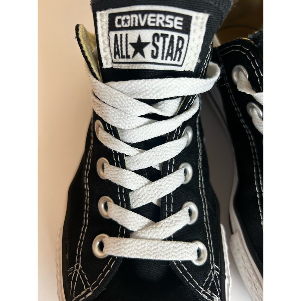 Converse Women's Size 8.5 Black Chuck's Sneakers Shoes - Picture 8 of 8